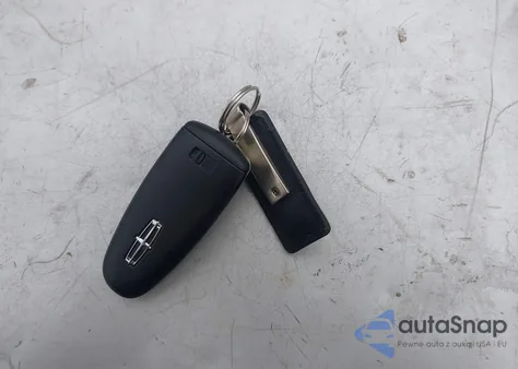 2013 Lincoln Mks z USA, uszkodzony, nr VIN 1LNHL9DK1DG609567